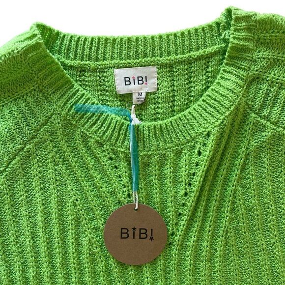 New Bibi Lime Green Short Sleeve Sweater Top Women’s Size Medium - Picture 2 of 4